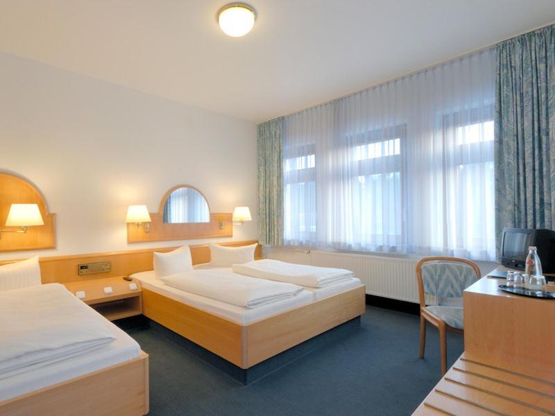 Autobahnhotel Gudow מראה חיצוני תמונה